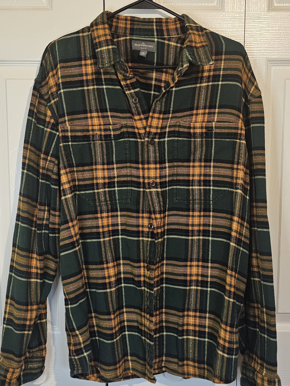 Signature Men's Dark Green and Mustard Plaid Flannel Shirt